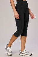 Henri Compression Capri With Rib